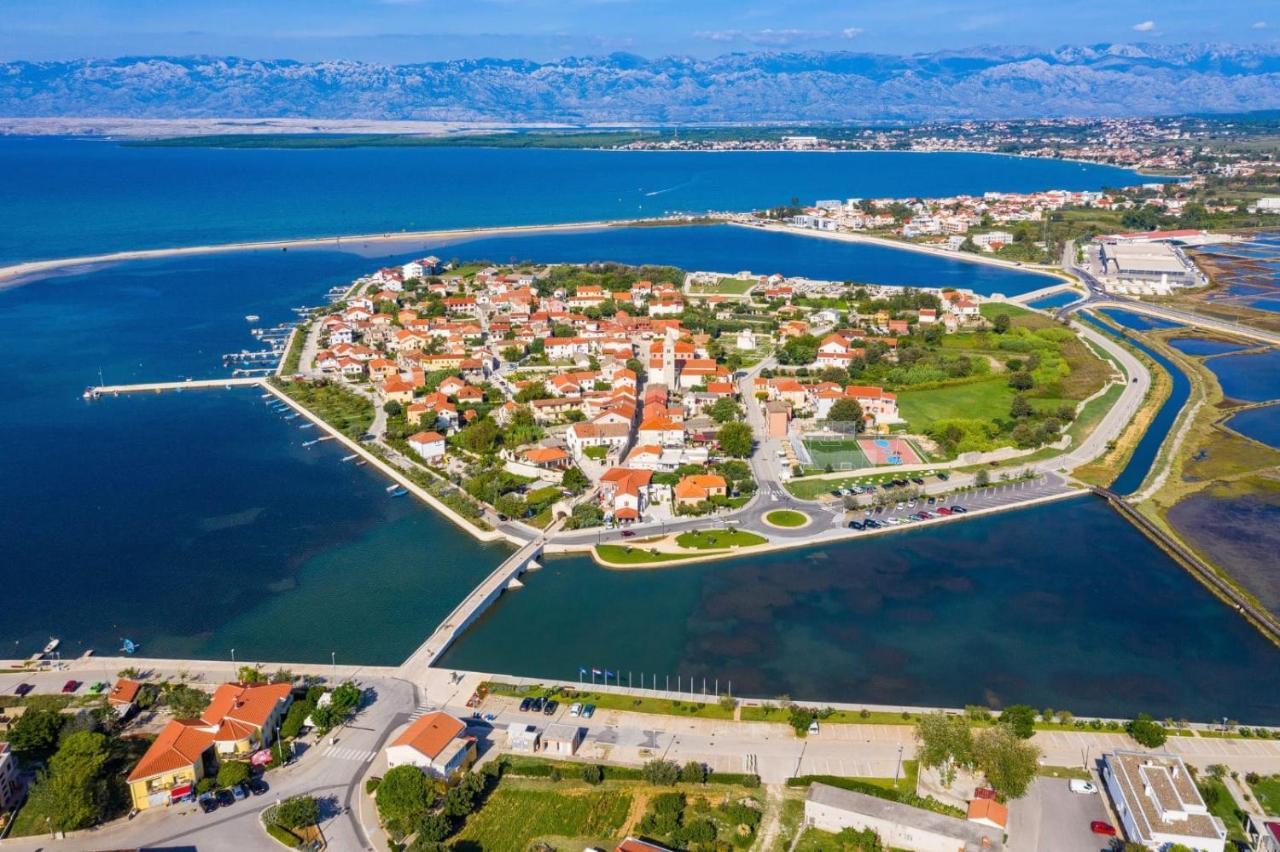 Apartments By The Sea Nin, Zadar - 12890 Εξωτερικό φωτογραφία